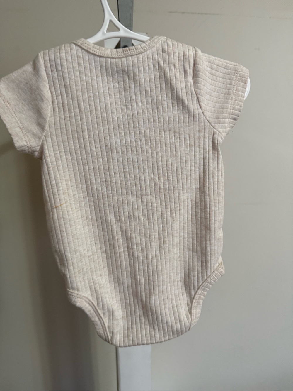 New Peter Rabbit Bodysuit - Picture 6 of 8